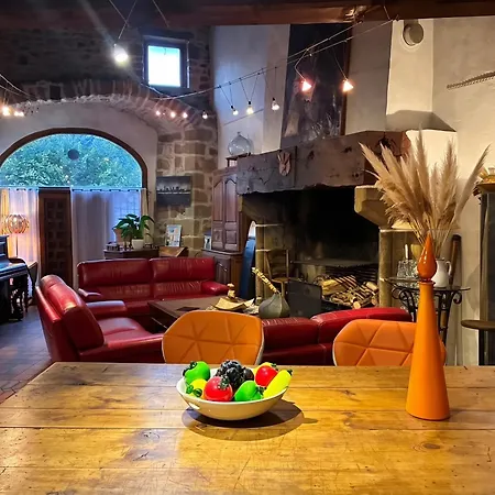Maison Au Calme Avec Jardin *